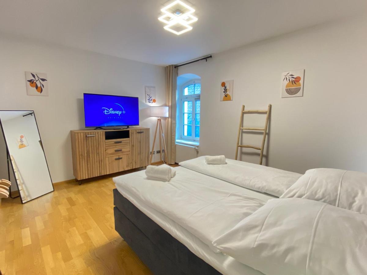 Luxomes: Tropical Style - Old Town - Apartament